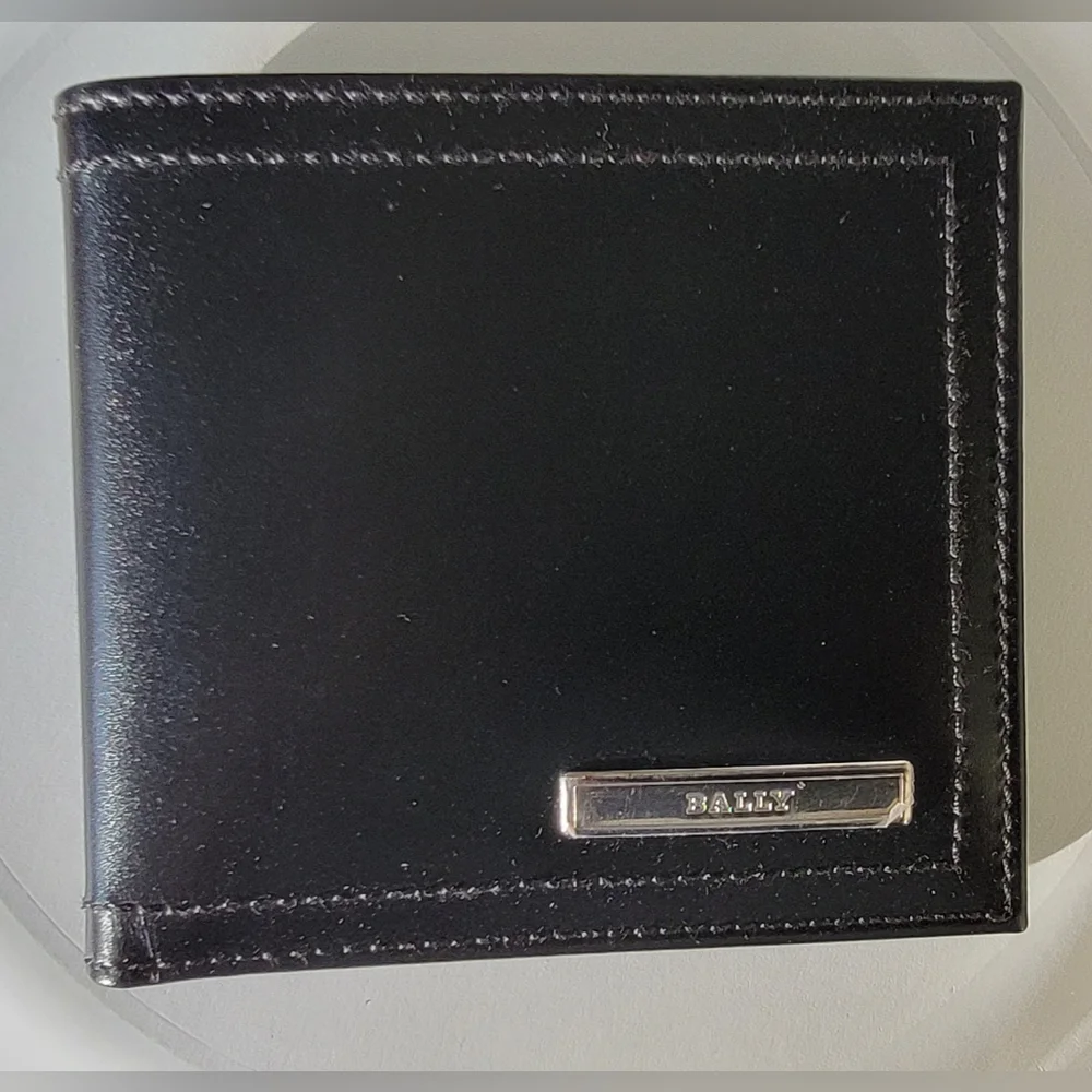 Bally Leather Wallet Unisex